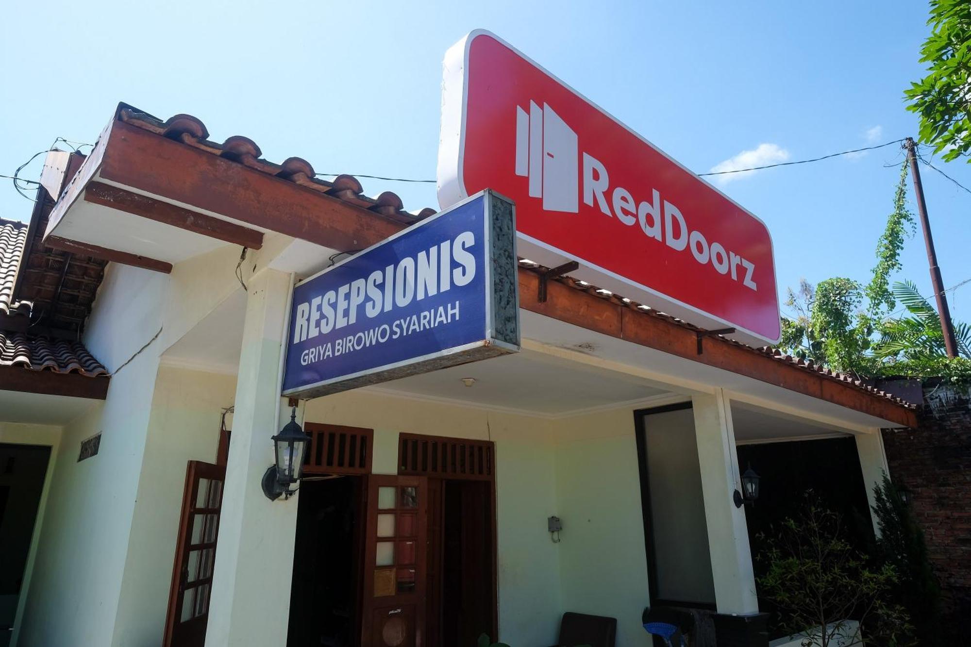 Hotel Reddoorz Syariah Near Alun Alun Wonosari Exteriér fotografie