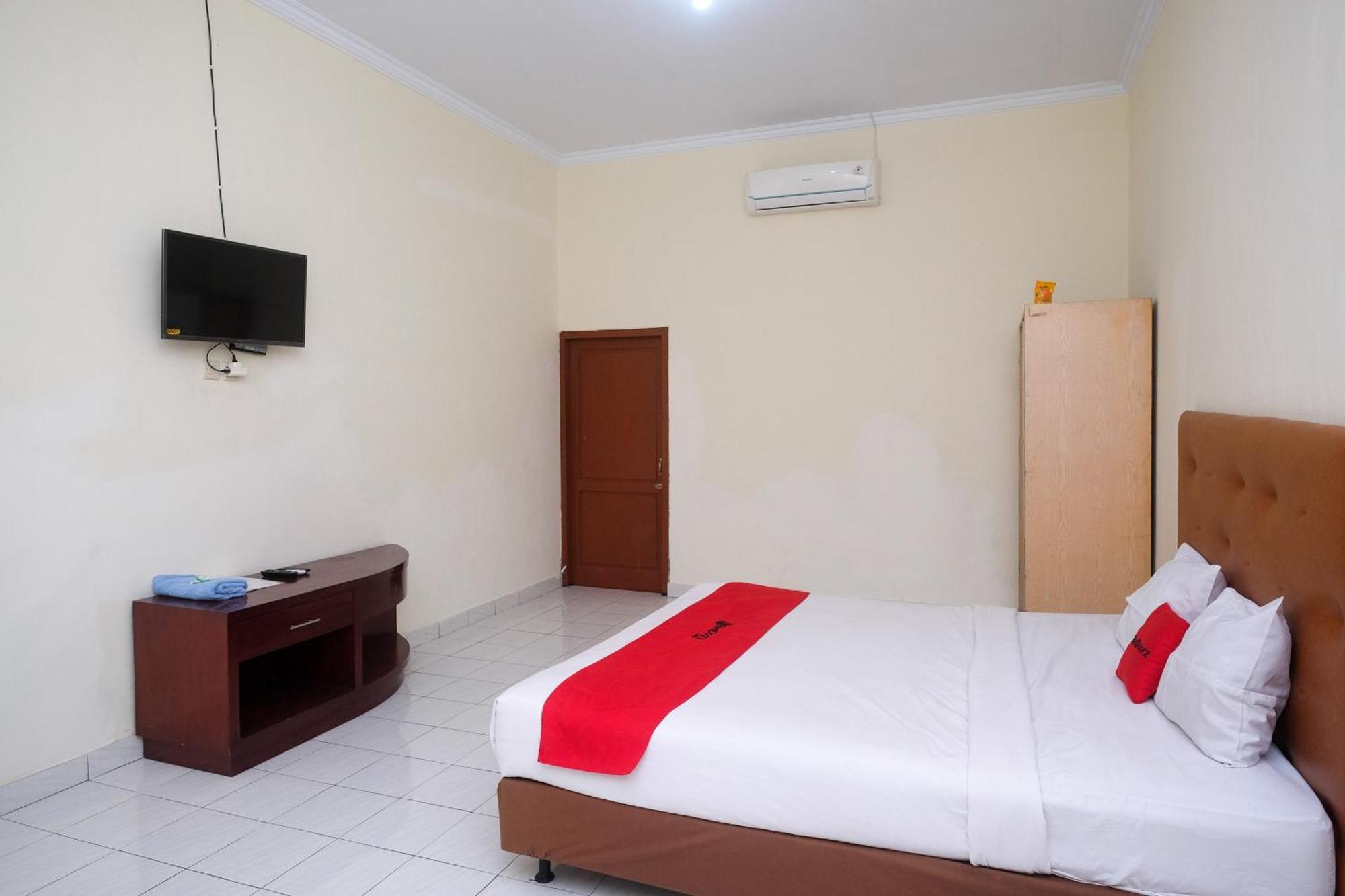 Hotel Reddoorz Syariah Near Alun Alun Wonosari Exteriér fotografie